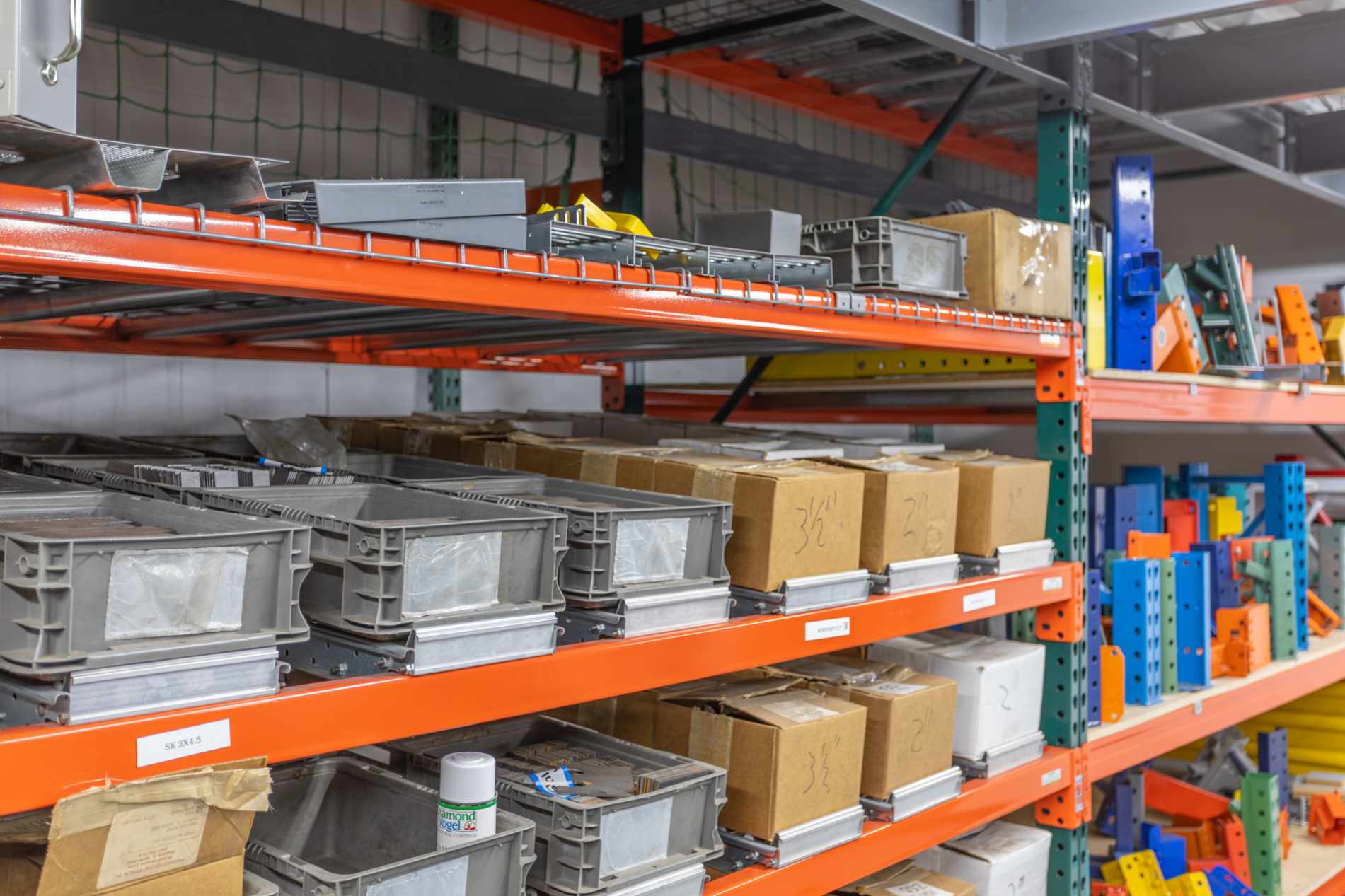 ak-materials-warehouse-smaller-items-shelving-20201203 ak-materials-warehouse-smaller-items-shelving-20201203