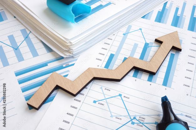 image of upward moving arrow in finance